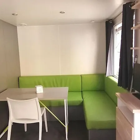 Campingplads Mobil-home 2 Pers. Avec Terrasse A - Api-1-52-1188 Axat