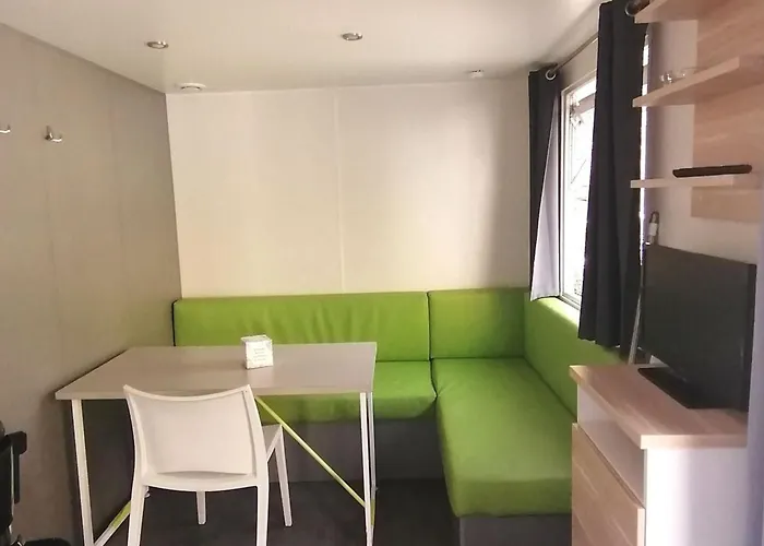 キャンプ場 Mobil-home 2 Pers. Avec Terrasse A - Api-1-52-1188 アクサ